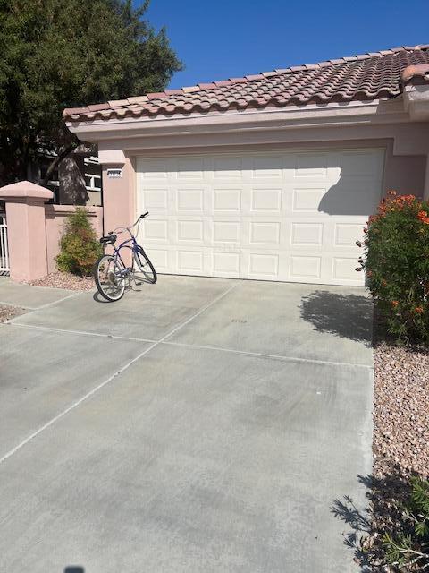 Building Photo - 37736 Breeze Way