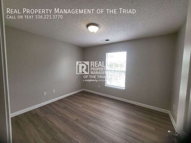 Building Photo - 220 Rural Hall-Germanton Rd