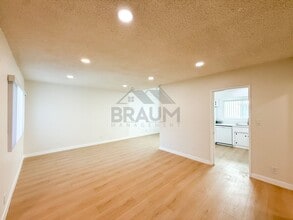 Building Photo - 13129 Oxnard St