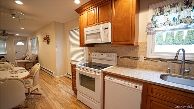 Building Photo - 15 Westminster Ln