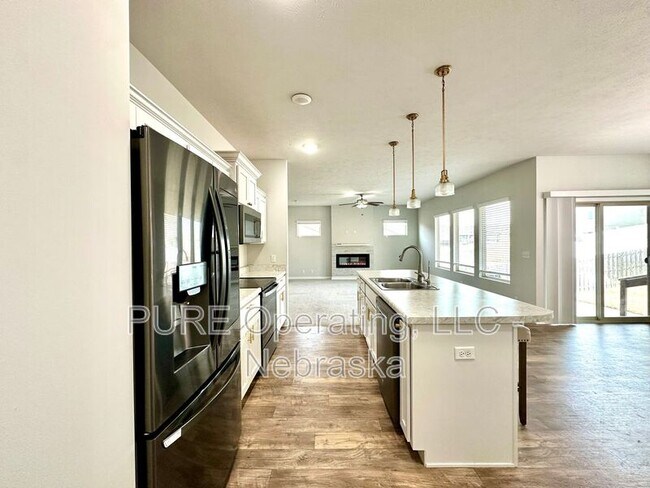 Building Photo - 5121 N 181st St