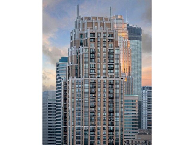 Building Photo - 100 3rd Ave S