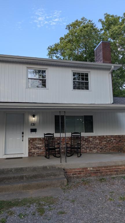 Building Photo - 121 Nesper Rd
