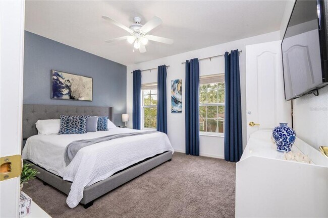 Building Photo - 2433 Caravelle Cir
