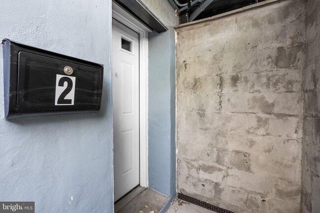 Building Photo - 1641 4th St NW