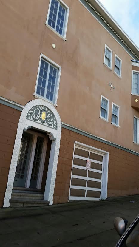 Primary Photo - Really nice apartment with office space in...