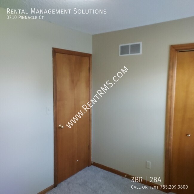 Building Photo - **MOVE-IN SPECIAL**3710 Pinnacle Ct-Lawren...