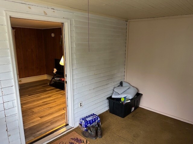 Building Photo - 23 Myrtle St