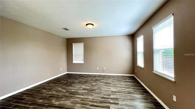 Building Photo - 3721 Maidencain St