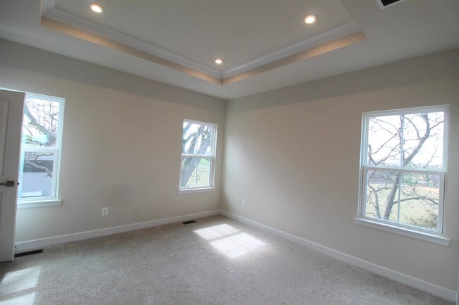 Building Photo - 3663 Ponton Rd