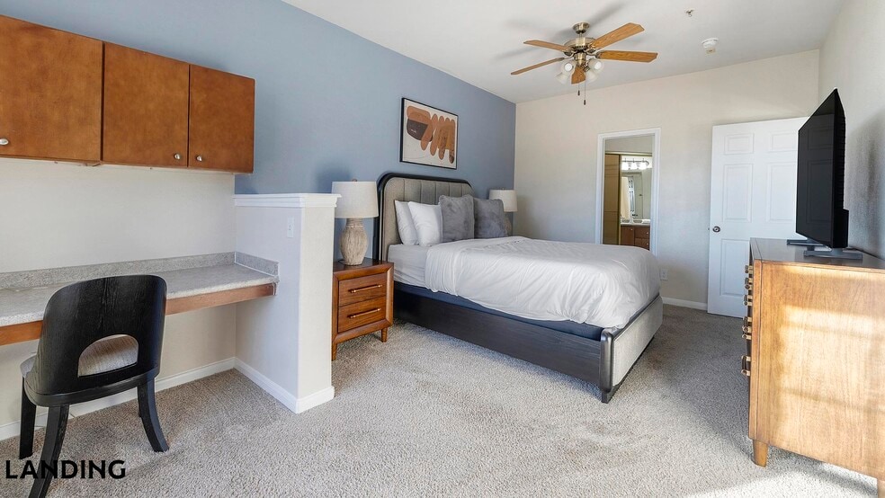 Building Photo - 1215 W Slaughter Ln