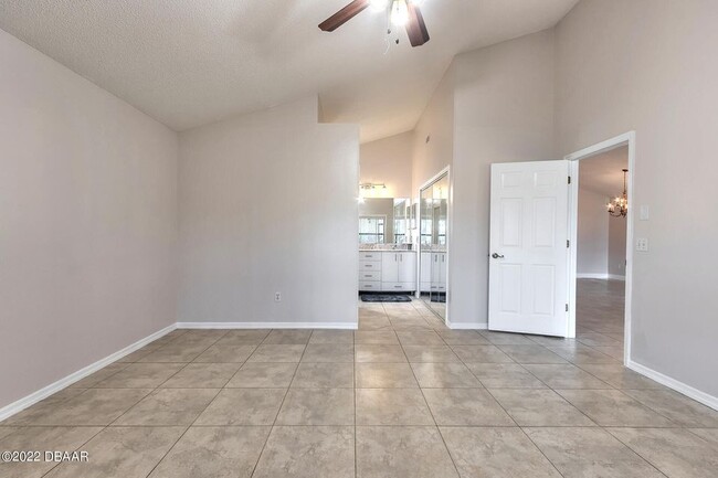 Building Photo - 906 Smokerise Blvd