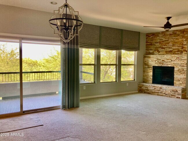 Building Photo - 33575 N Dove Lakes Dr