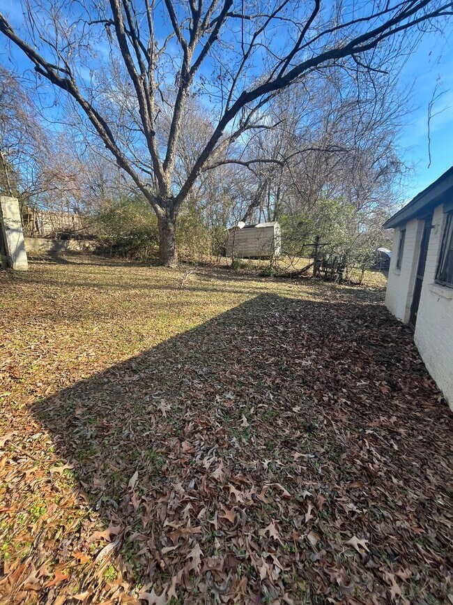 Building Photo - 632 Harahan Rd