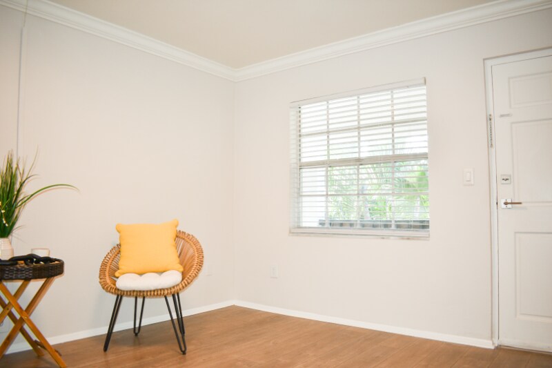 Building Photo - 3215 W Swann Ave