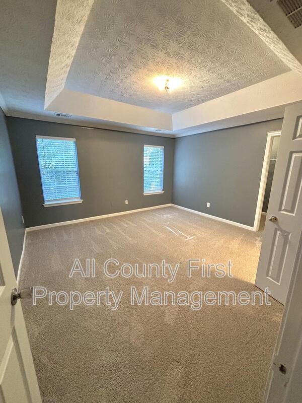 Building Photo - 4504 Carriage Park Dr