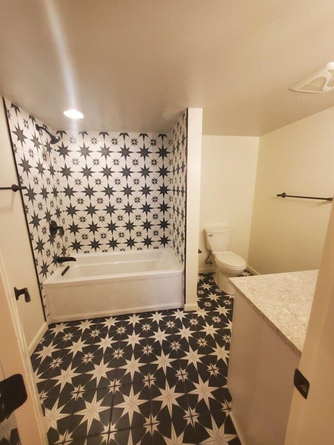 Building Photo - Newly remodeled with quality and comfort throughout.