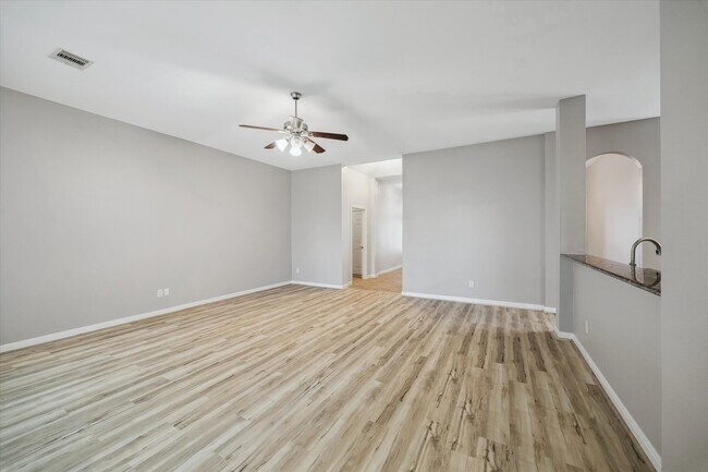 Building Photo - 14923 Barton Grove Ln