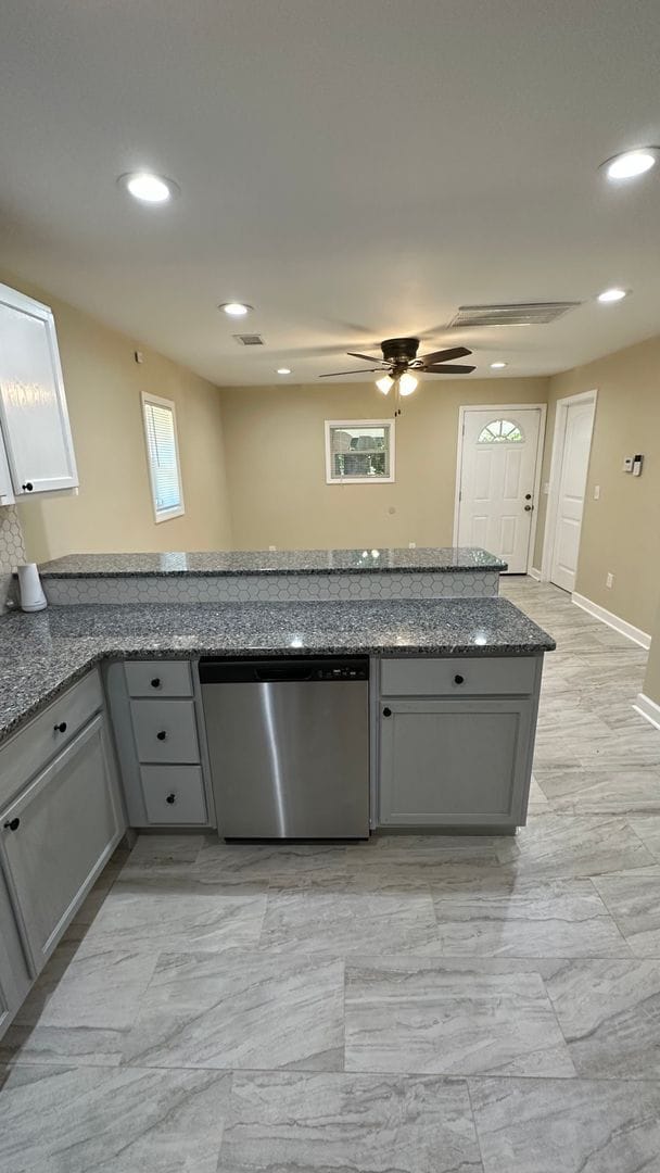 Building Photo - Charming Brand New 1 Bedroom 1 Bath Duplex