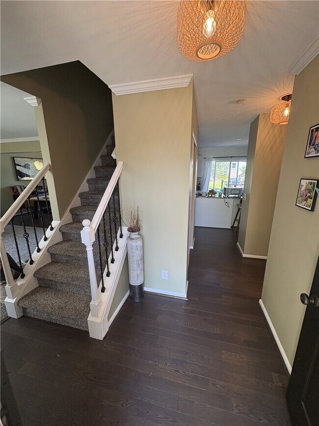 Building Photo - 390 Everwild Ln