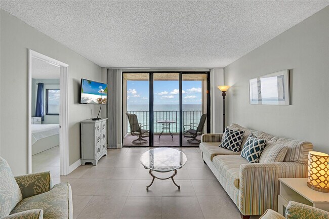 Building Photo - 4200 N Hwy A1A