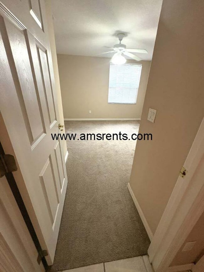 Building Photo - Spacious 2 bedroom 2 bath Condo in North Shore at Lake Hart