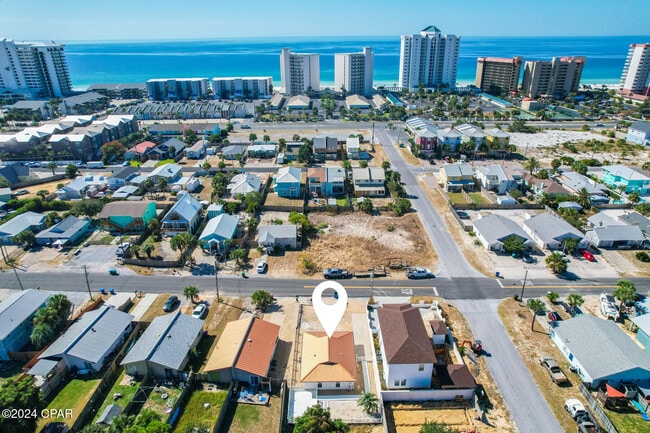 Building Photo - 6322 Sunset Ave