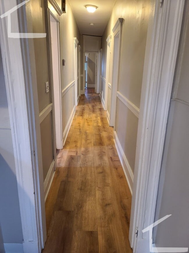 Building Photo - 4 bed 1 bath in Brighton....
