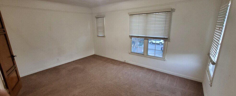 Bedroom 1 - 8633 Hervey St