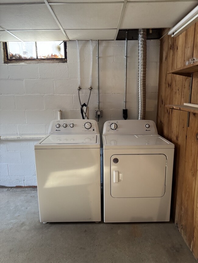 Building Photo - 290 Squantum Rd