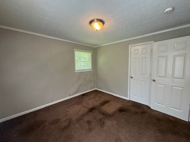 Building Photo - 1055 Co Rd 454