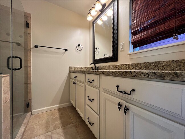 Building Photo - 4311 Benning Dr