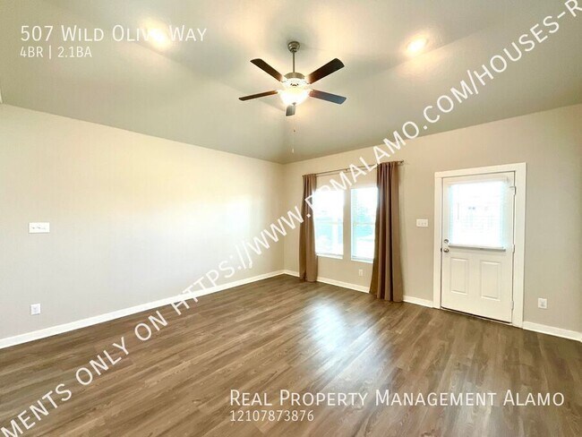 Building Photo - 507 Wild Olive Wy