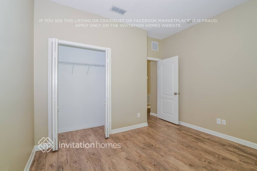 Building Photo - 16526 Deer Chase Loop