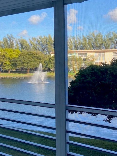 Building Photo - 1902 Bermuda Cir