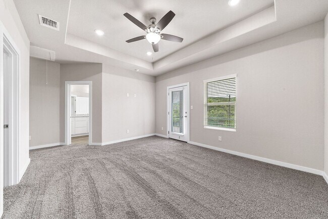 Building Photo - 3 Bedroom/3.5 Bath The Preserve At the Dom...