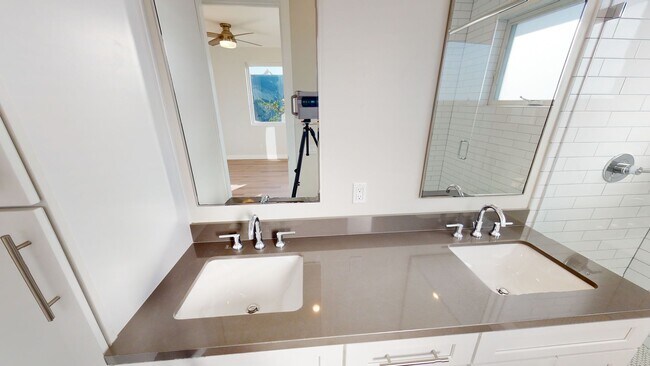 Building Photo - 212 Imperial Beach Blvd