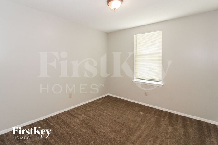 Building Photo - 4375 Burnette Pl