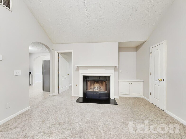 Building Photo - 233 Misty Ridge Trail