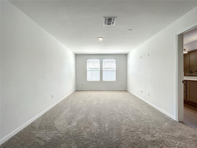 Building Photo - 12518 Willstatter Ave