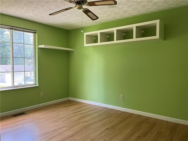 Building Photo - 6775 Windfaire Dr