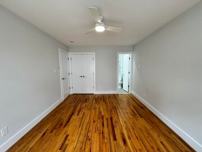 Building Photo - 253 Webster Ave