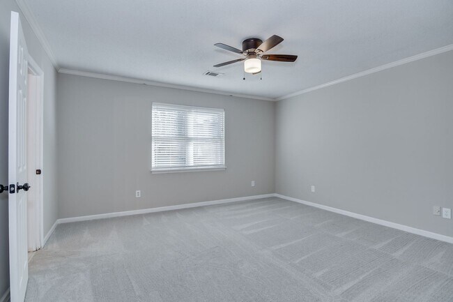 Building Photo - 4 Bedroom Ranch in Columbia County