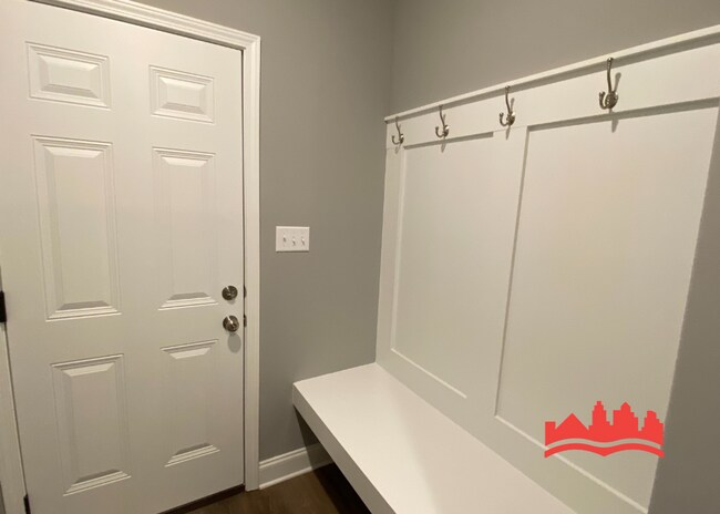 Building Photo - 9983 Messana St