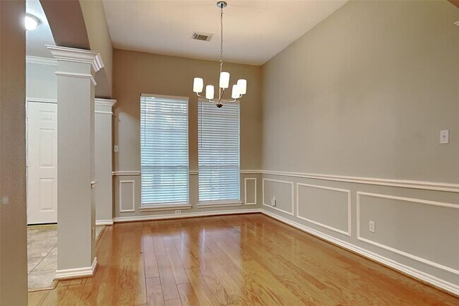 Building Photo - 24826 Baywick Dr