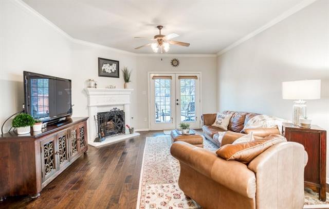 Building Photo - 11550 Henderson Dr