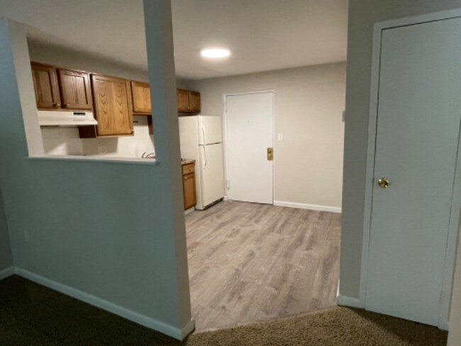 Building Photo - 47-147 Princeton St