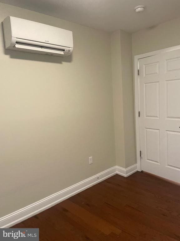 Building Photo - 306 Cooper St