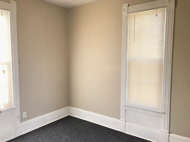 Building Photo - 703 W Olive St