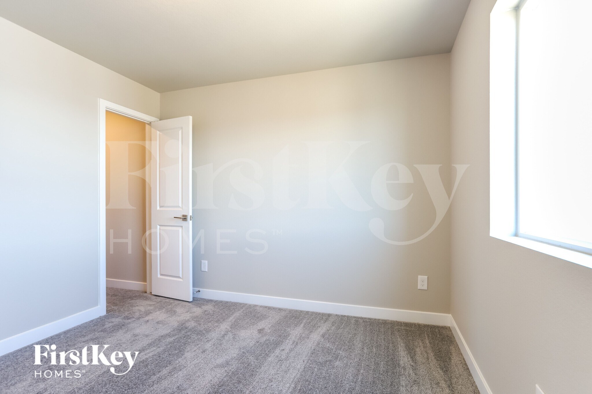 Building Photo - 10480 Horton Dr